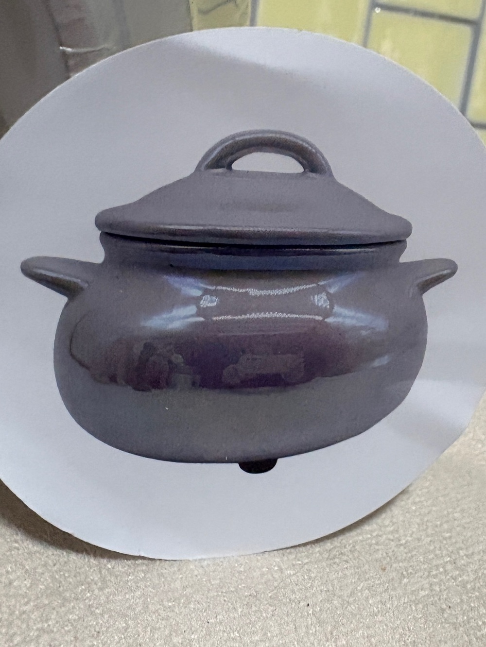 Opalescent Ceramic Covered cauldrons 16oz